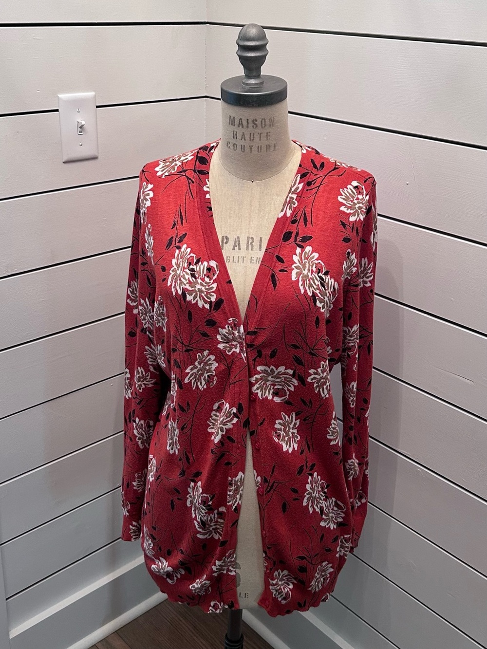 Daniel Rainn Annia V-Neck Cardigan, Size 1x